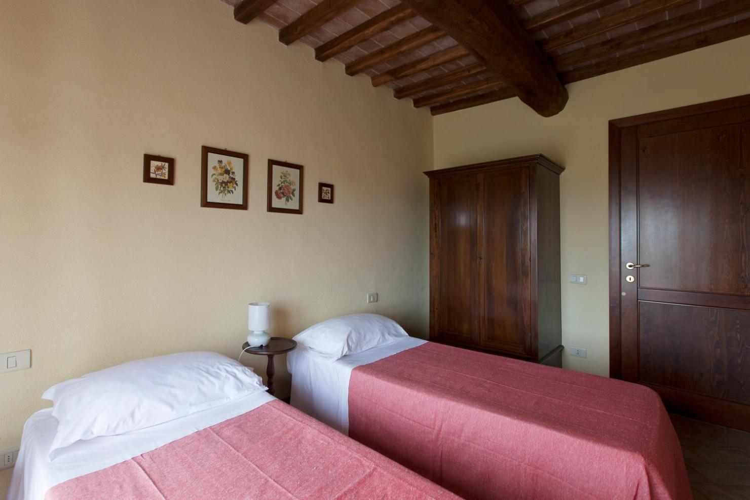 Agriturismo Bio Podere Doganelle Giuncarico Exterior photo